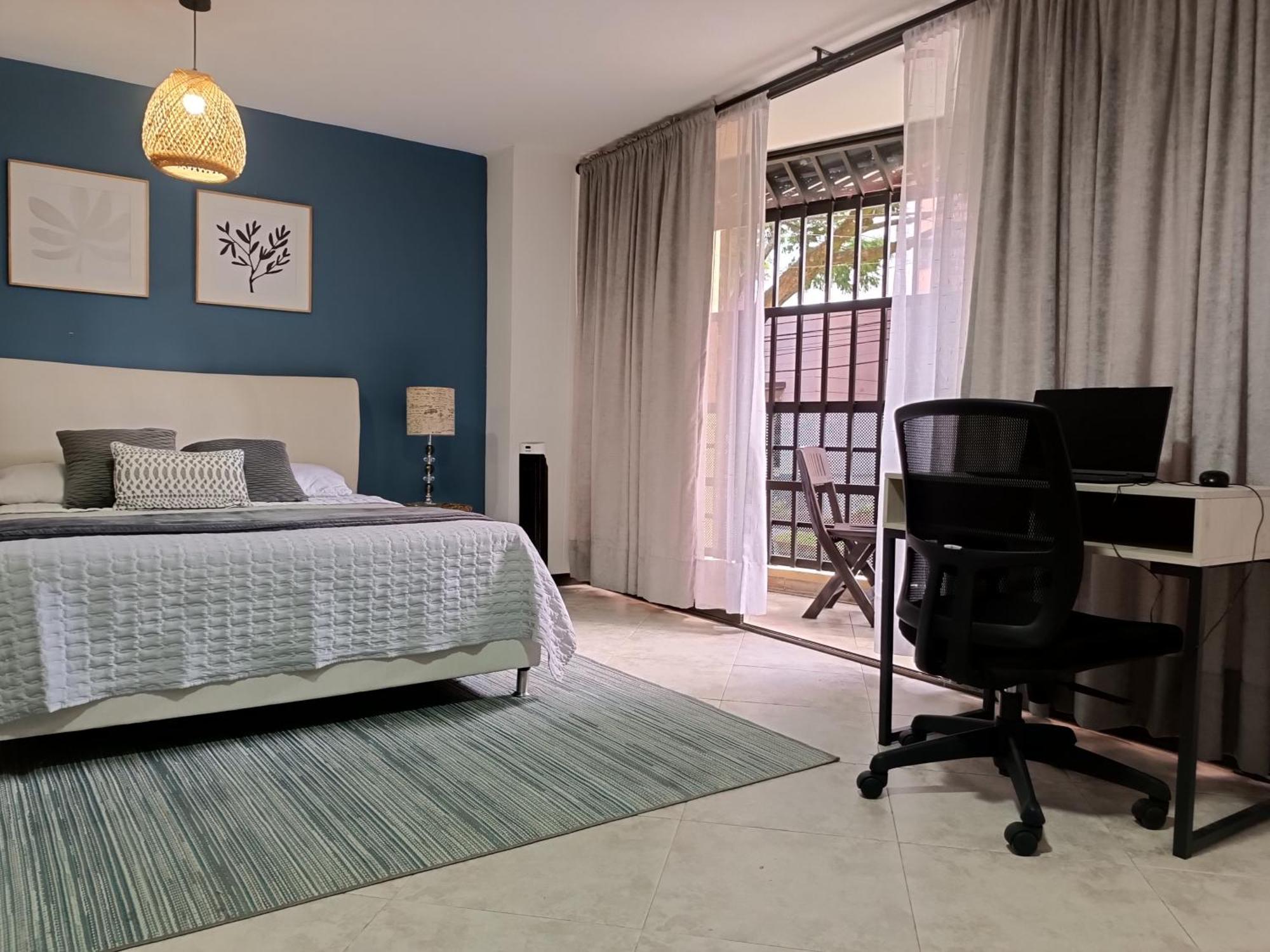 Acogedor Apartaestudio Ubicado En Laureles Apartment Меделин Екстериор снимка